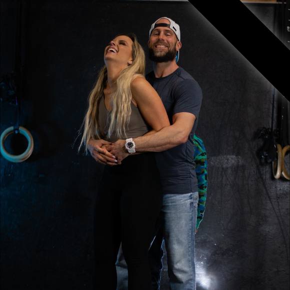 Profile Picture of Pamela Greshock (@pamelagreshock) on Poshmark