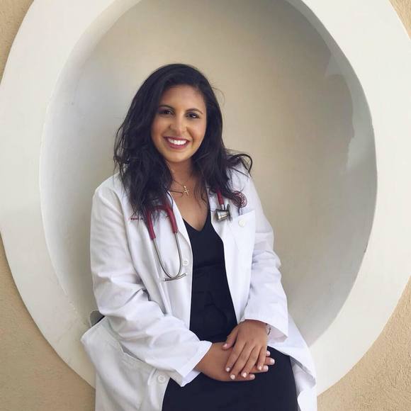 Profile Picture of Catherine Wissa (@kswissa) on Poshmark