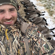 Profile Picture of Aaron Dennis (@aarondennis111) on Youtube