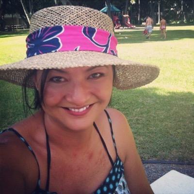 Profile Picture of Nancy (@Nancy__Bee) on Twitter