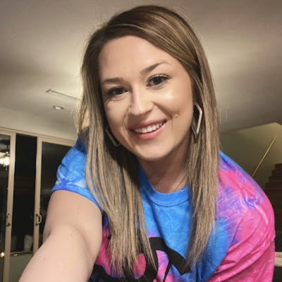 Profile Picture of Jena Branick (@jenabranick) on Poshmark