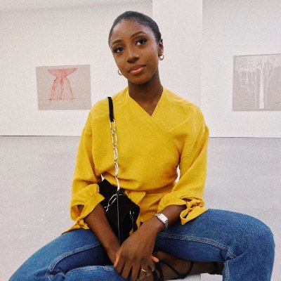 Profile Picture of Jannine Battis (@janninebattis) on Twitter