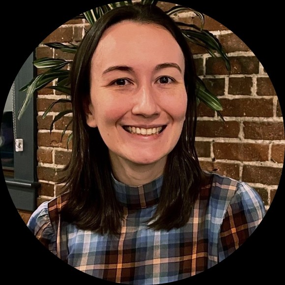 Profile Picture of Emily Edick (@edickemily) on Poshmark