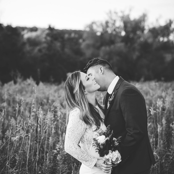 Leah Ribbeck - Poshmark Profile Picture of Leah Ribbeck (@roscygirl) on Poshmark