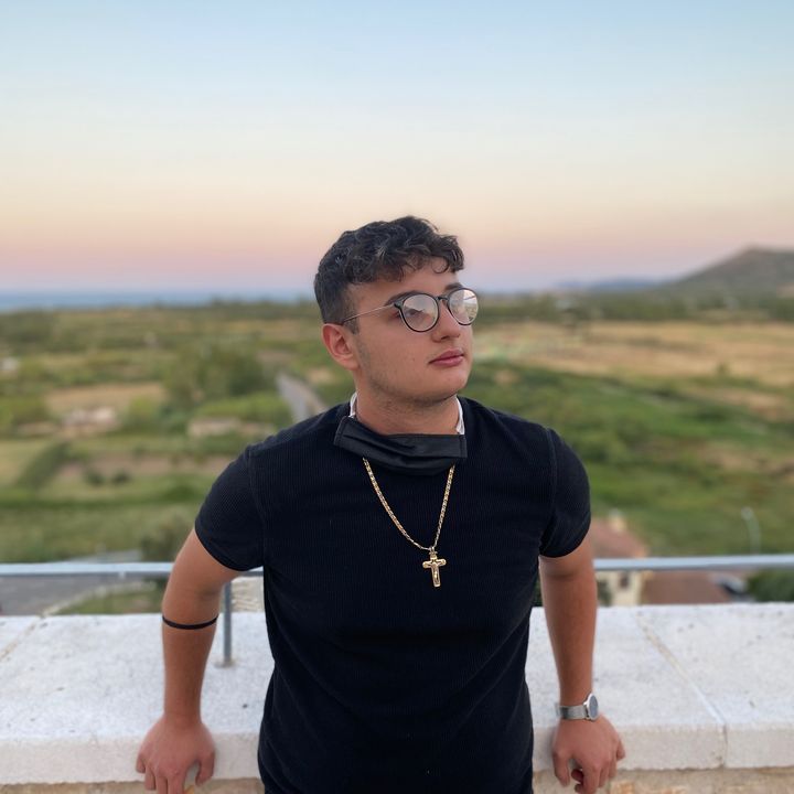 Profile Picture of Luca Coronas (@lucacoronas) on Tiktok