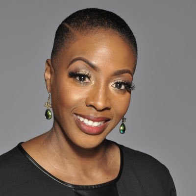 Profile Picture of Danielle Evans (@Dmevans40) on Twitter