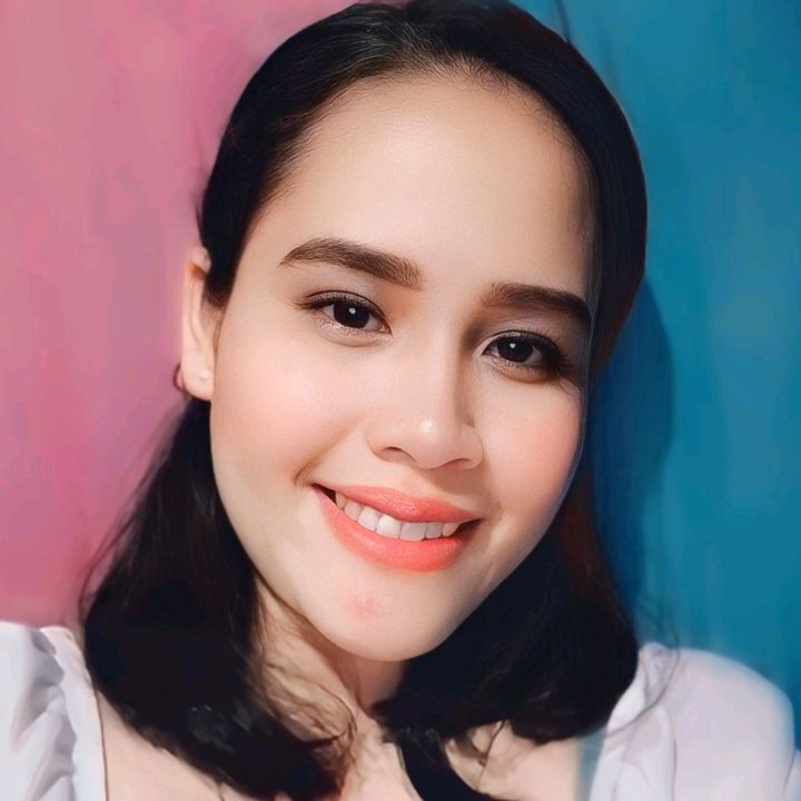 Profile Picture of aileen Melendez (@queenail) on Tiktok