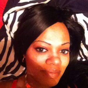 Profile Picture of Lisa Huntley (@SlickHuntley) on Twitter