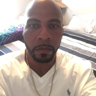 Profile Picture of James Bledsoe (@jamesbl38767982) on Twitter