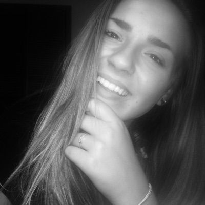 Profile Picture of Alana Perry (@alanaperry) on Tiktok
