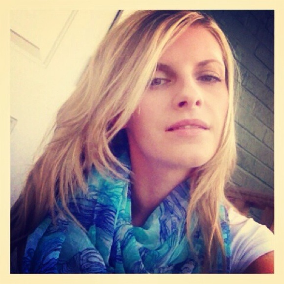 Profile Picture of Svetlana Yanushkevich (@svetlanay78) on Poshmark