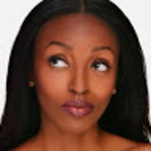 Profile Picture of Tonya Khakazi (@kaziroselee) on Poshmark