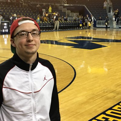 Profile Picture of James Kozinski (@yungkozz) on Twitter