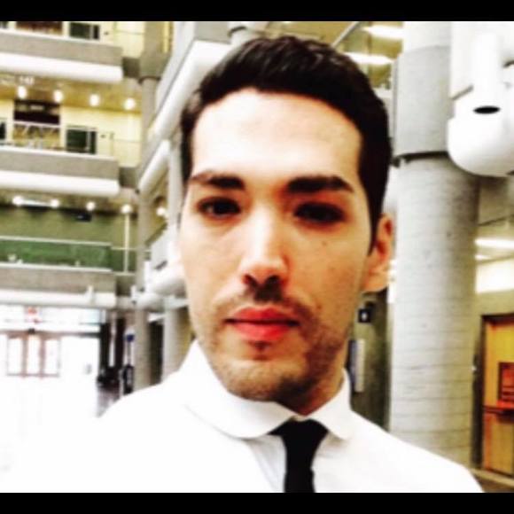 Profile Picture of Noureddine Gouddi (@gouddi) on Poshmark
