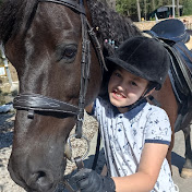 Profile Picture of Yade Sevim (@YadeSevim_) on Youtube