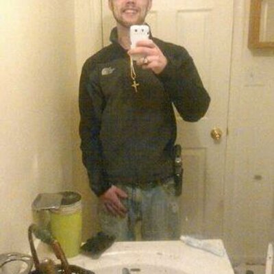 Profile Picture of Michael Hose (@cptsmokesalot) on Twitter