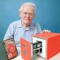 Profile Picture of David Warren (inventor)on Wikipedia