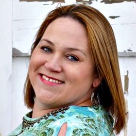 Profile Picture of Angel Roork (@CloverWellness) on Pinterest