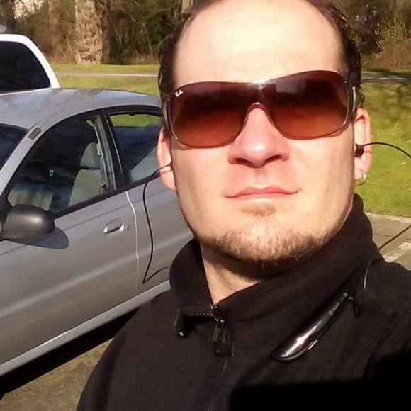 Profile Picture of Mark Krone (@mkinlvtoco) on Poshmark