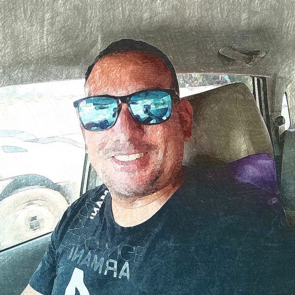 Profile Picture of Michel Griman (@mgriman) on Poshmark