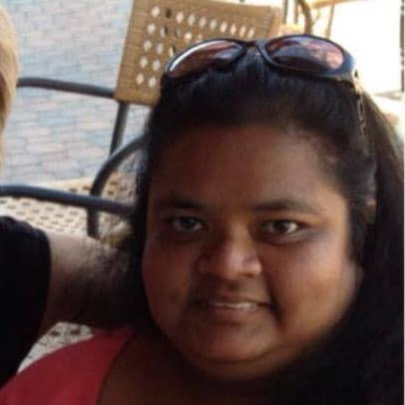 Profile Picture of Stephanie Ayers (@steph05257) on Poshmark