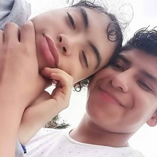 Profile Picture of Oscar Ramones (@messi.hernandesbalkasar) on Facebook