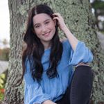 Profile Picture of Corinne (@rinnymaynard) on Instagram