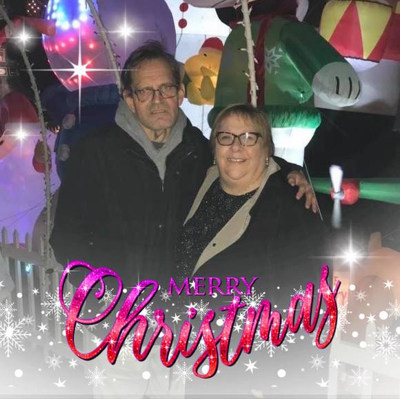 Profile Picture of Sharon Froncek (@takapani) on Poshmark