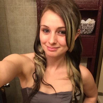 Profile Picture of Nichole Hatcher (@nichole_hatcher) on Twitter