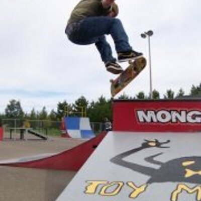 Profile Photo of Corey Duguay (@vans_since_66) on Twitter