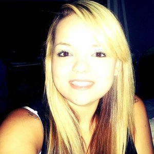 Profile Picture of Pauline Fournier (@pauliniehof) on Myspace