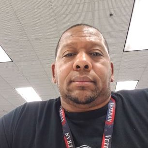 Profile Picture of Darrell Mcrae (@mcrae_darrell) on Twitter