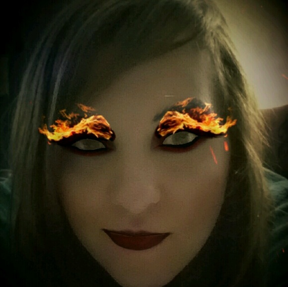 Profile Picture of Danielle Blansett (@pdanielleb1991) on Poshmark