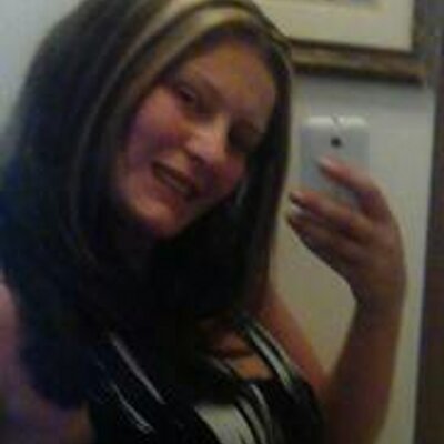 Profile Picture of Crystal Shiflett (@heluvsmemore27) on Twitter