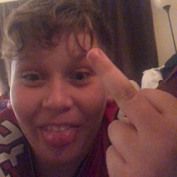 Profile Picture of Alex Sica (@alextheseler) on Poshmark