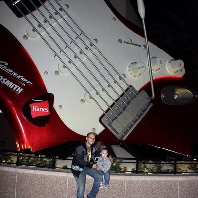 Profile Picture of Adam Dolan (@D0LANBEAR) on Twitter