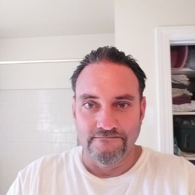 Profile Picture of Greg Kirby (@GregKirby14) on Twitter