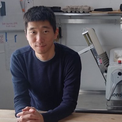 Profile Picture of Daniel Chen 陳有靈 (@YoLingChen) on Twitter