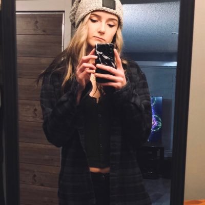 Profile Picture of Dakota (@DakotaAlexHowe) on Twitter