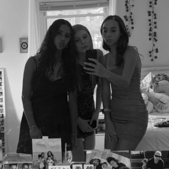 Profile Picture of emily (@emilyfischer_) on Tiktok