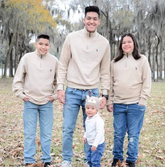 Profile Picture of Eric Sanchez (@monkee47) on Poshmark