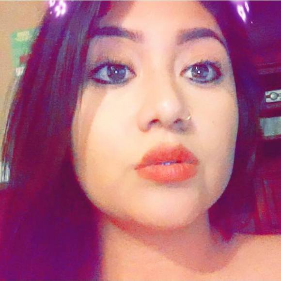 Profile Picture of Krystal Monroy (@wendy5689894) on Poshmark