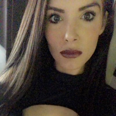 Profile Picture of Nina Noxx (@GoddessNinaNoxx) on Twitter