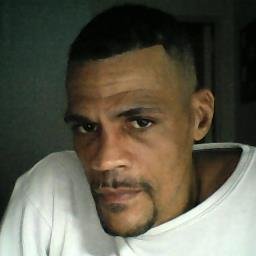 Profile Picture of Raymond McClure (@raymond6712) on Twitter