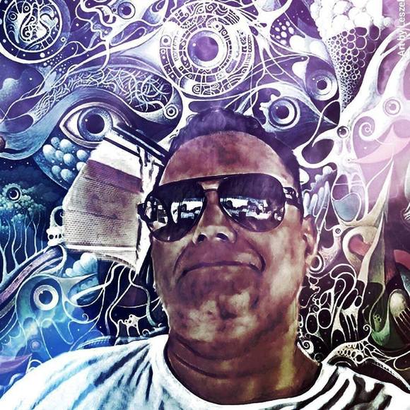 Profile Picture of Frank Cintron (@frankcintron43) on Poshmark