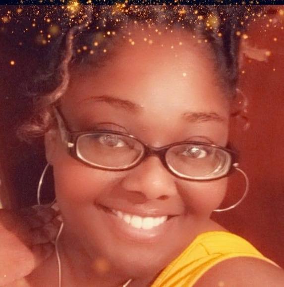 Profile Picture of Crystal Dancy (@cdancy1979) on Poshmark