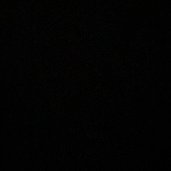 Profile Picture of Chloe Ephron (@chloeephron) on Poshmark