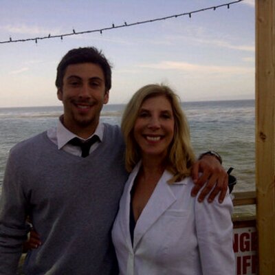 Profile Picture of Andrew Sugar (@andrew8sugar) on Twitter