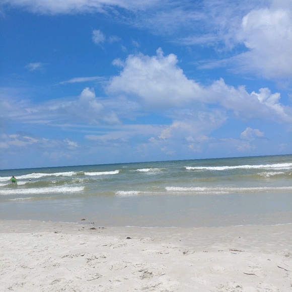 Profile Picture of Malcolm Williams (@trbleshter7777) on Poshmark