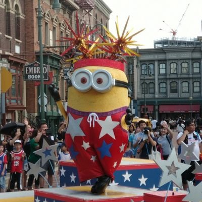 Profile Picture of Mike & Winnie (@MikeWinnie4) on Twitter